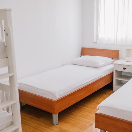 Apartman Petra Trogir Buitenkant foto