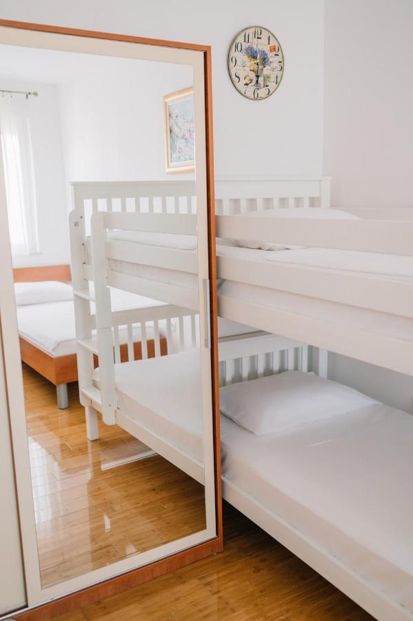 Apartman Petra Trogir Buitenkant foto